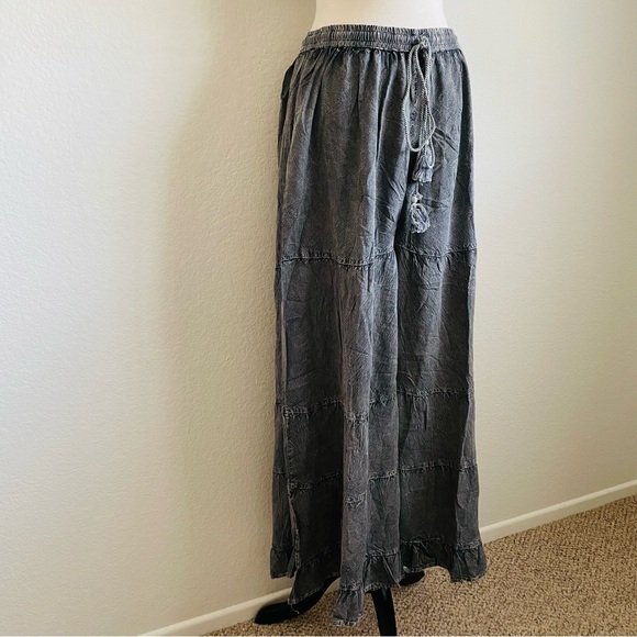 Cute Options Flowy Whitewashed Gray Ruffled Wide Leg Pants - Picture 3 of 10